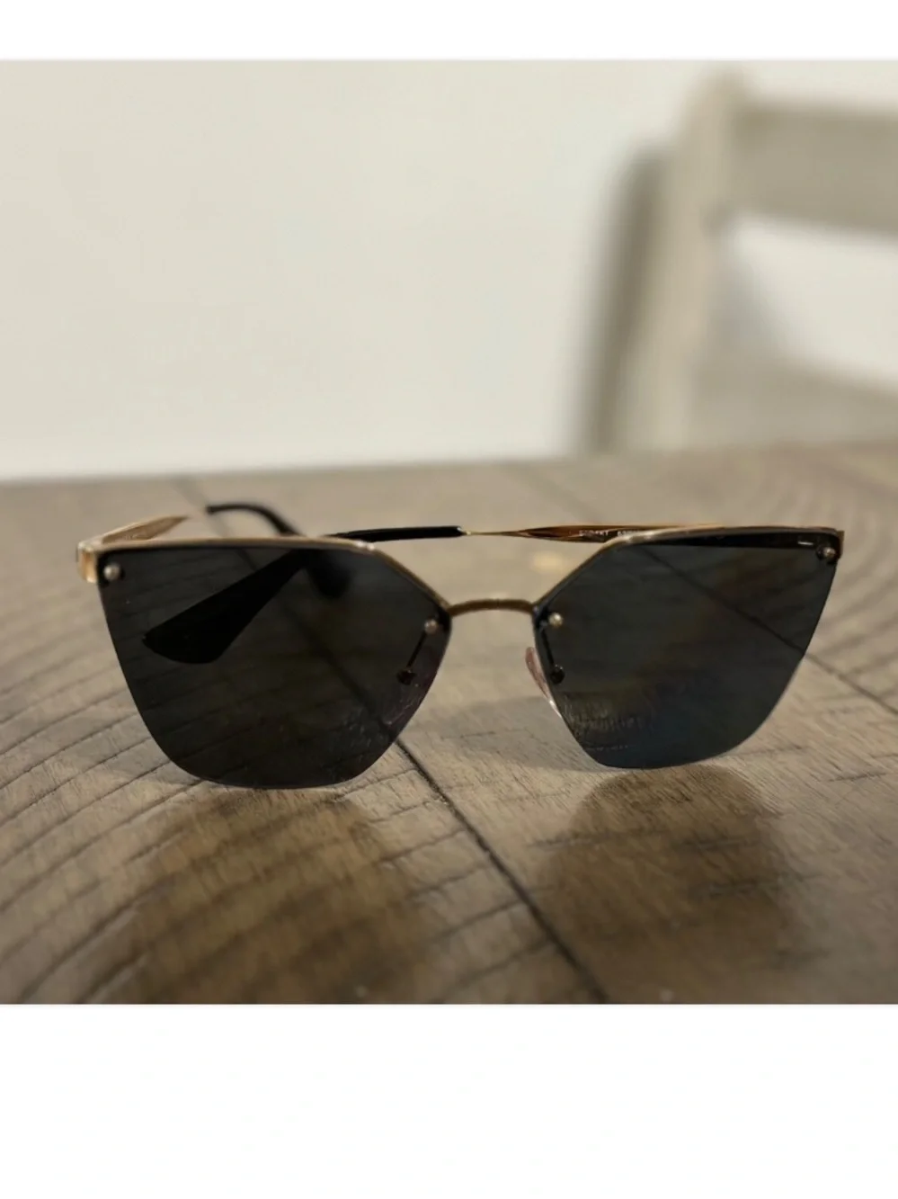 Prada Polarized Cat-Eye Sunglasses in Black